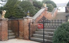 Wrought_Iron_Gate_125_jpg