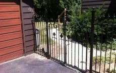 Wrought_Iron_Gate_135_jpg